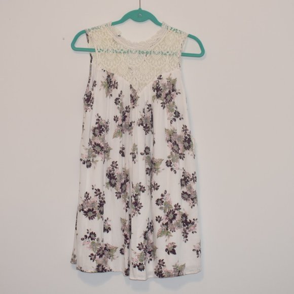 Alter'd State Small Floral Dress with Lace - Picture 3 of 8